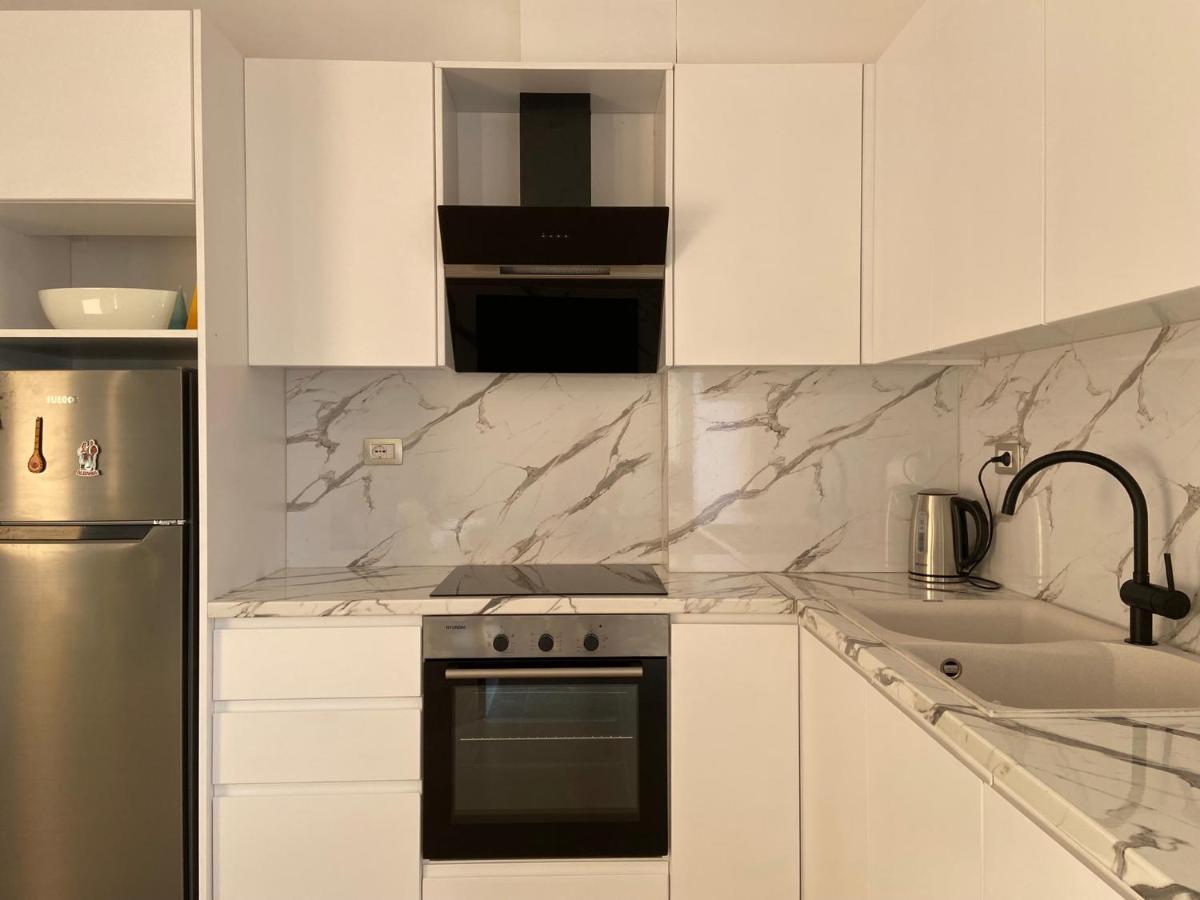 Nora Apartments Драч Екстериор снимка